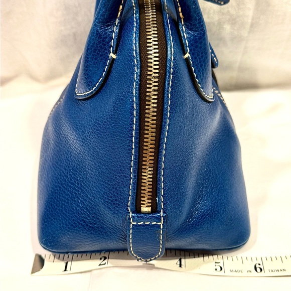 EUC Dooney & Bourke Royal Blue Pebbled Leather Zip Zip Satchel - Picture 4 of 10